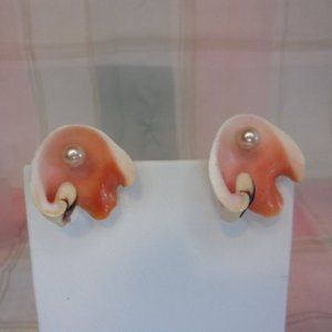 Vintage Cut Shell Faux Pearl Screw Back Earrings